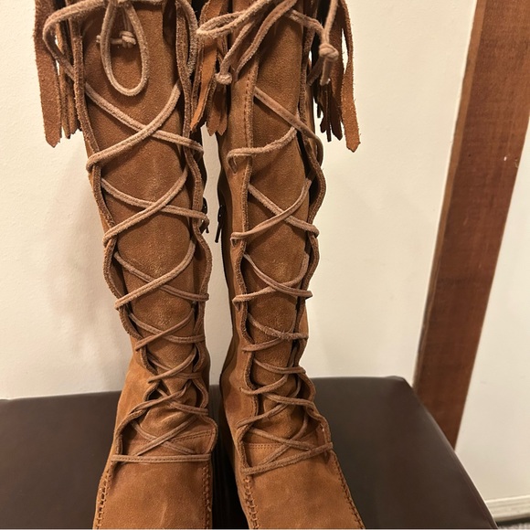 Something Else from Skechers Moccasin Boots Women’s Size 7.5 Leather - Picture 6 of 11